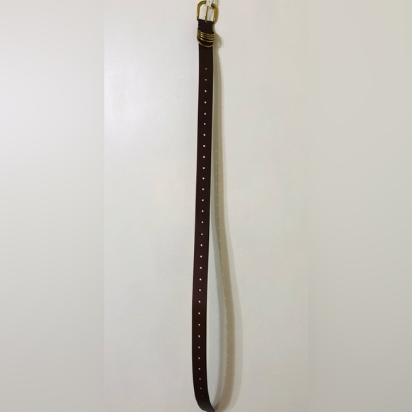 Women’s belt five loop brown. Size S/M. Materials manmade. Size 38”L X 1-1/2”W - Picture 4 of 4